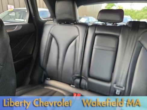 Used 2019 Lincoln MKC Premiere AWD/4WD image 19
