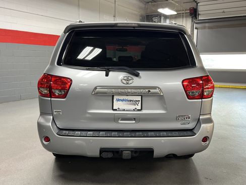 Used 2015 Toyota Sequoia Limited image 10