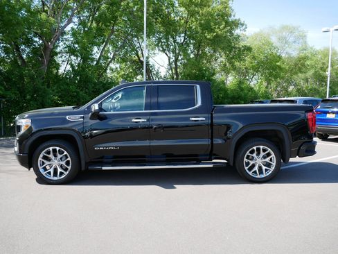 Used 2020 GMC Sierra 1500 Denali w/ Denali Premium Package AWD/4WD image 4