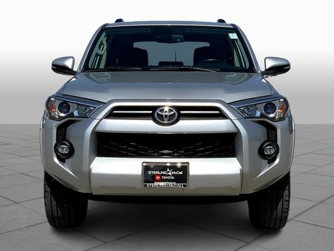 Used 2023 Toyota 4Runner SR5 Premium w/ Moonroof Package RWD image 5