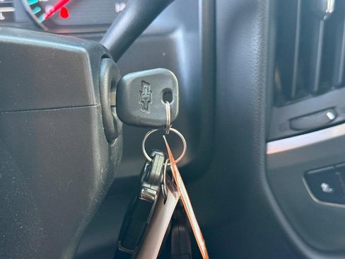 Used 2017 Chevrolet Silverado 1500 LT w/ All Star Edition image 29