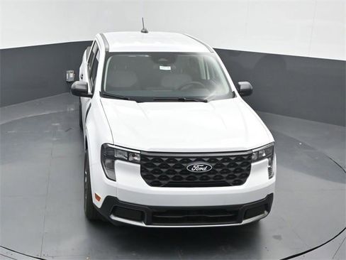 New 2025 Ford Maverick XLT image 10