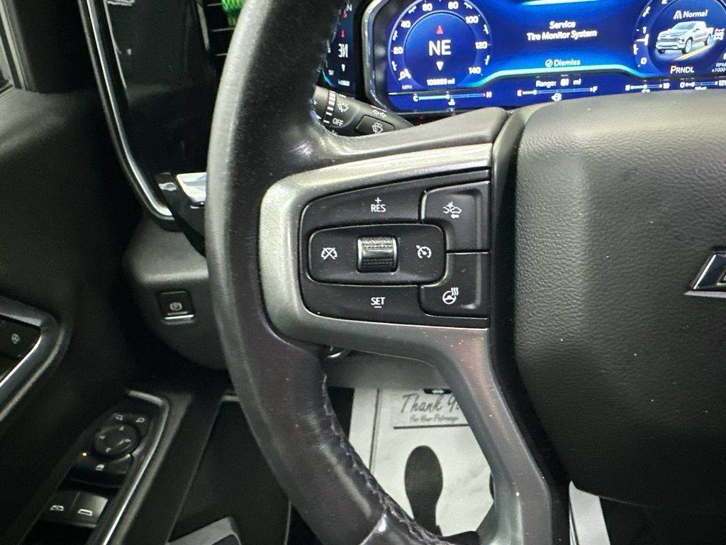 Used 2022 Chevrolet Silverado 1500 RST AWD/4WD image 25