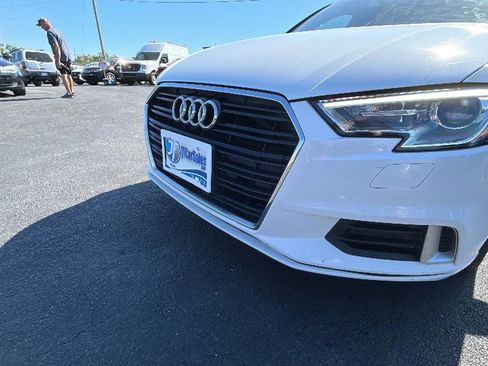 Used 2018 Audi A3 2.0T Premium FWD image 29