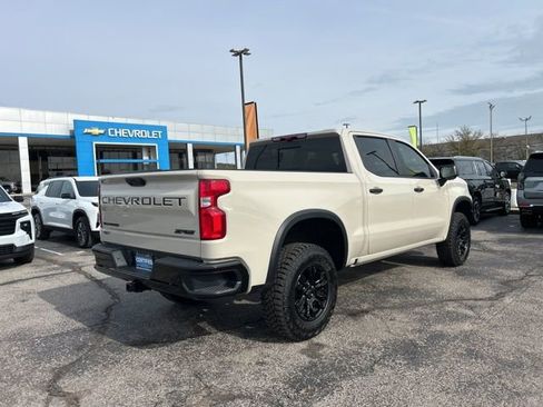 Certified 2026 Chevrolet Silverado 1500 ZR2 w/ Dark Appearance Package image 3