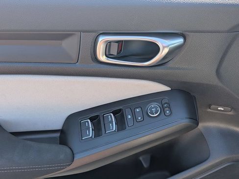 Used 2024 Honda Civic LX image 11