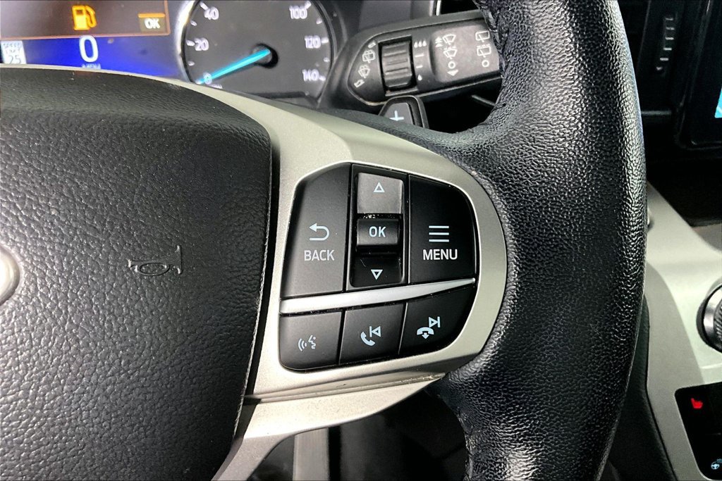 Used 2021 Ford Explorer XLT w/ Equipment Group 202A AWD/4WD image 19