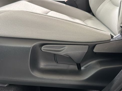 New 2025 Toyota Corolla Cross L image 14