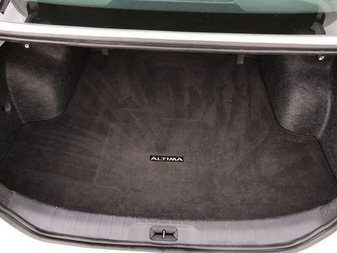 Certified 2025 Nissan Altima 2.5 SV FWD image 7