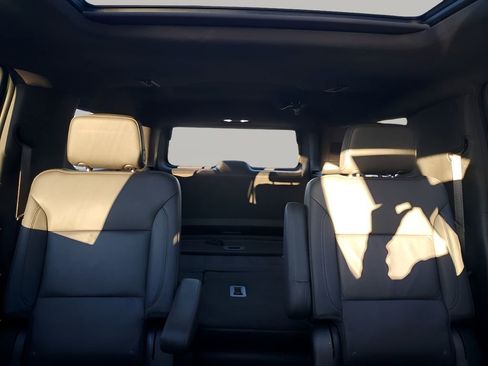 Used 2021 Chevrolet Suburban LT w/ Rear Media and Nav Package image 42