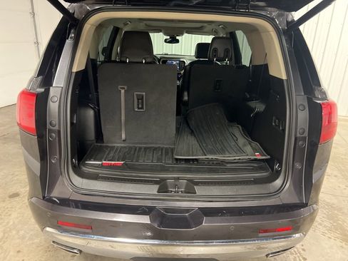 Used 2017 GMC Acadia Denali image 6