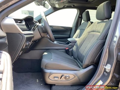 New 2026 Jeep Grand Cherokee L 4WD image 26