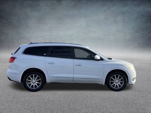 Used 2016 Buick Enclave Leather image 2