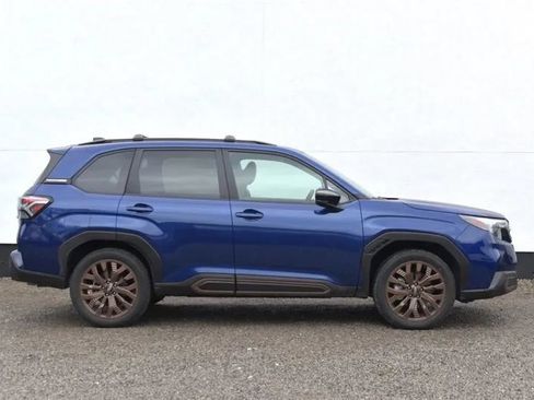 Used 2025 Subaru Forester Sport w/ Popular Package #1 AWD/4WD image 6