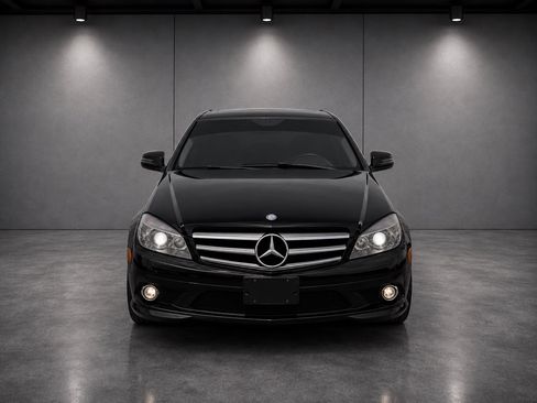 Used 2009 Mercedes-Benz C 350 Sport image 6