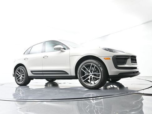 Certified 2026 Porsche Macan Turbo AWD/4WD image 54