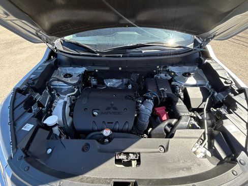 Used 2024 Mitsubishi Outlander Sport SE image 32