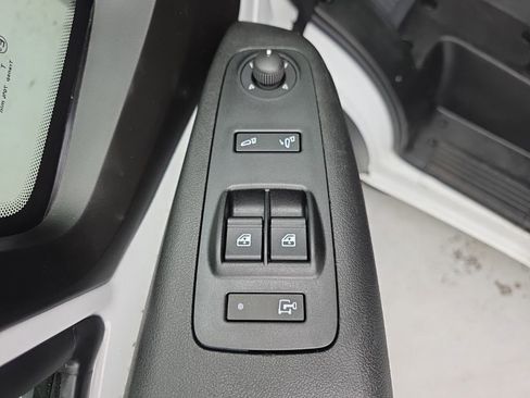 Used 2025 RAM ProMaster 2500 w/ Convenience Group FWD image 21