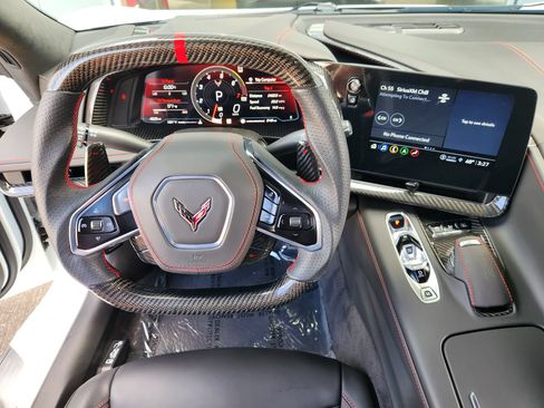 Used 2022 Chevrolet Corvette Stingray Premium Conv w/ Z51 Performance Package RWD image 27