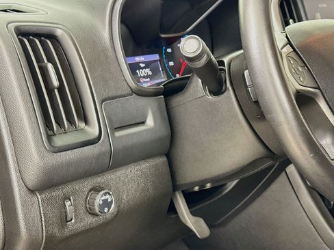 Used 2019 Chevrolet Colorado LT RWD image 12