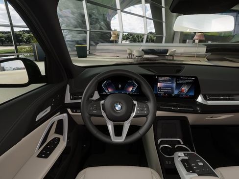 Used 2025 BMW X1 xDrive28i w/ Convenience Package image 40