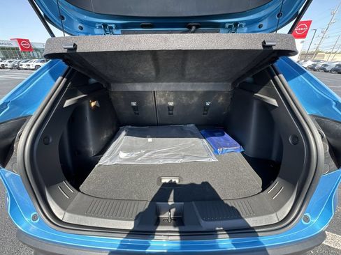 New 2026 Chevrolet Trax RS w/ Driver Confidence Package FWD image 23