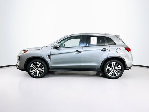 Used 2024 Mitsubishi Outlander Sport SE image 4