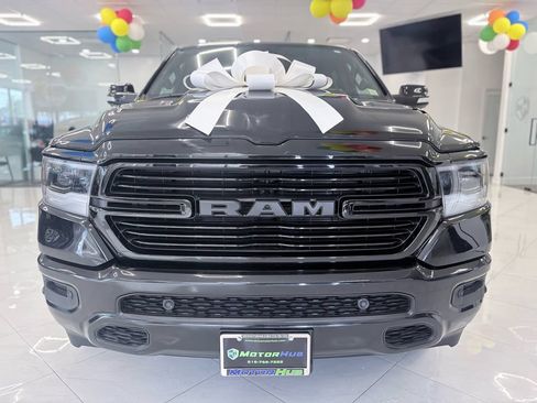 Used 2019 RAM 1500 Laramie AWD/4WD image 2