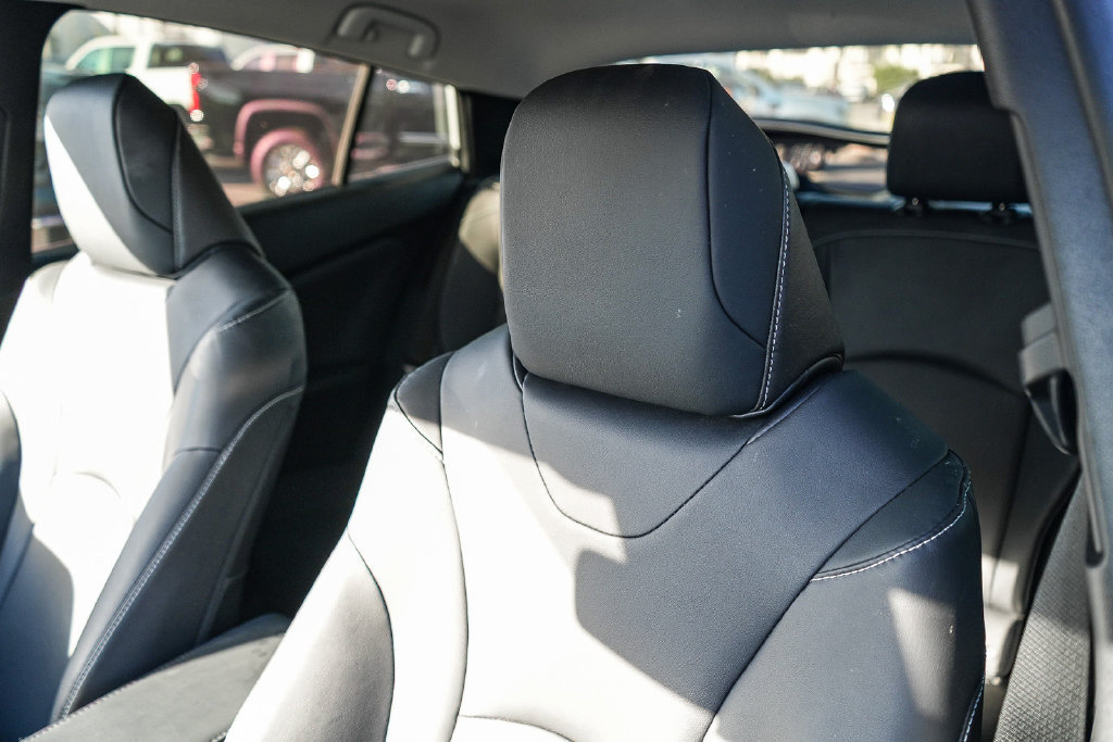 Used 2022 Toyota Prius Prime XLE FWD image 22