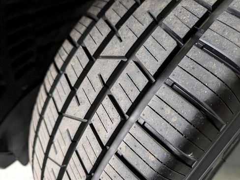 Used 2023 Audi Q5 Prestige w/ Prestige Package image 16