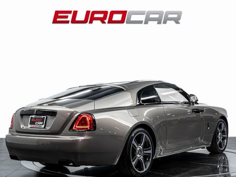 Used 2015 Rolls-Royce Wraith image 5