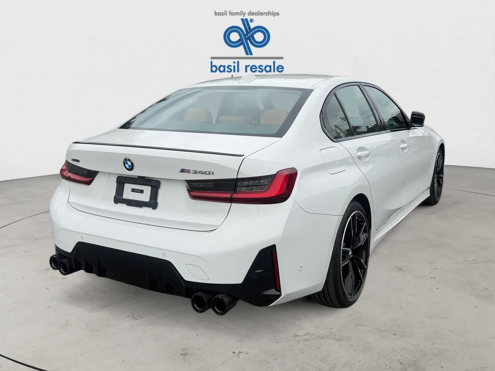Used 2024 BMW M340i xDrive w/ Premium Package AWD/4WD image 7