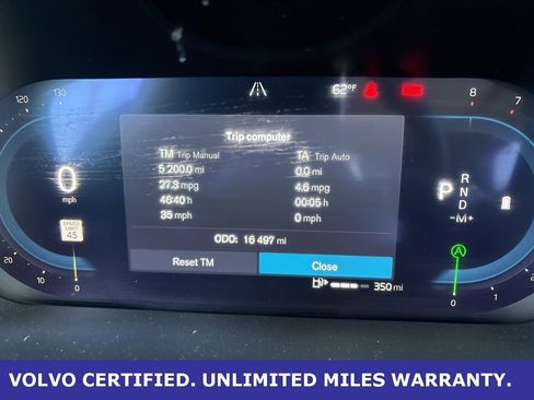 Certified 2025 Volvo XC60 B5 Plus image 24