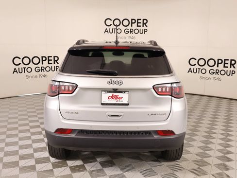 Used 2025 Jeep Compass Limited AWD/4WD image 20