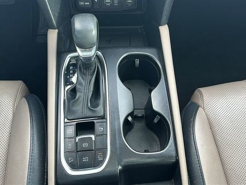 Used 2020 Hyundai Santa Fe Limited image 28