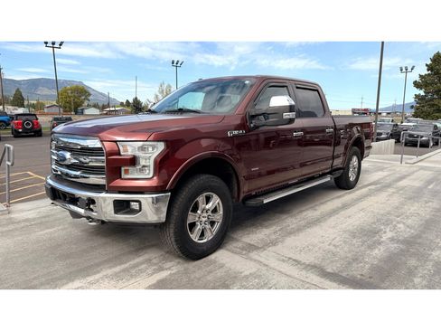 Used 2017 Ford F150 Lariat w/ Equipment Group 502A Luxury AWD/4WD image 5