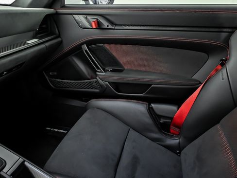 Used 2024 Porsche 911 GT3 RS RWD image 42