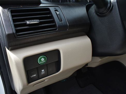 Used 2015 Honda Accord EX-L image 43