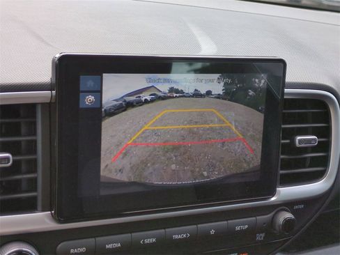 New 2026 Hyundai Venue SE image 20