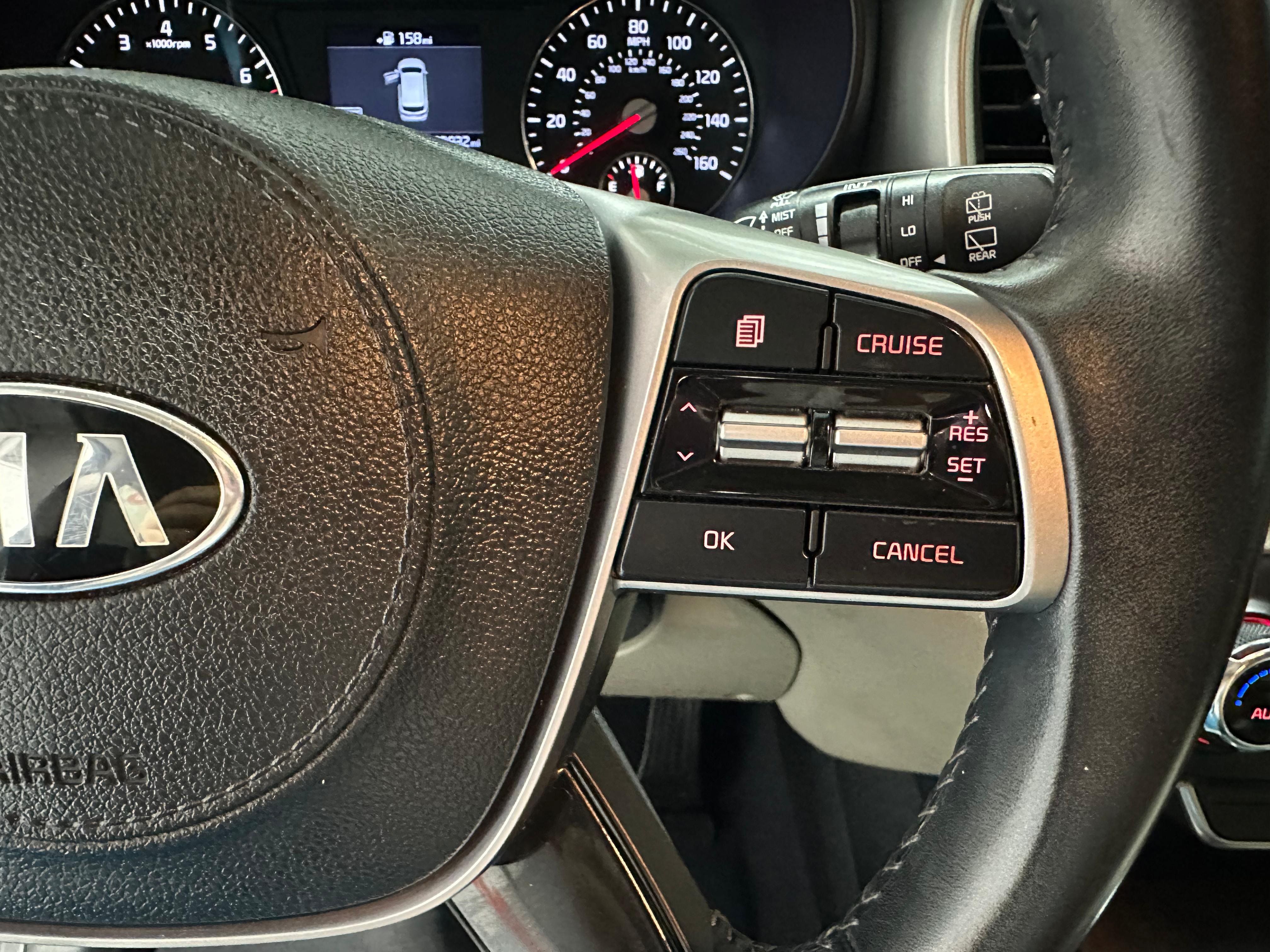 Used 2020 Kia Sorento S FWD image 17