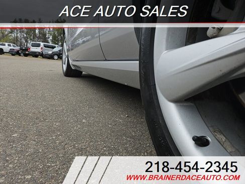 Used 2013 Ford Mustang GT image 5