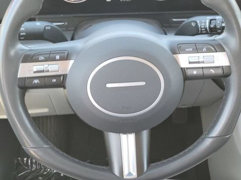 Used 2024 Hyundai Kona SEL AWD/4WD image 13
