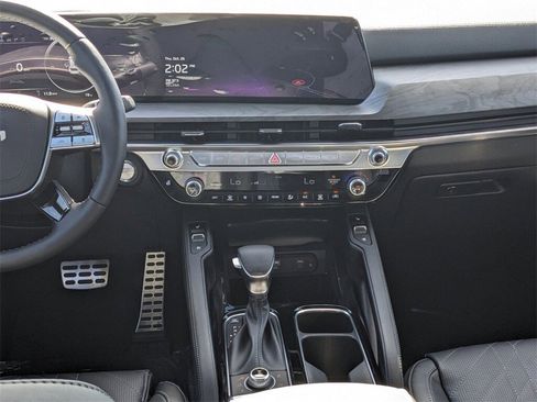 Used 2024 Kia Telluride SX Prestige X-Line image 17