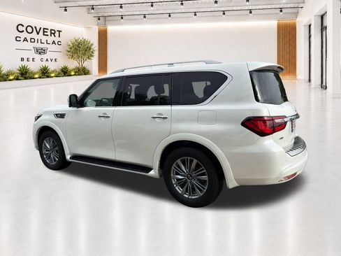 Used 2023 INFINITI QX80 Luxe w/ Cargo Package AWD/4WD image 7