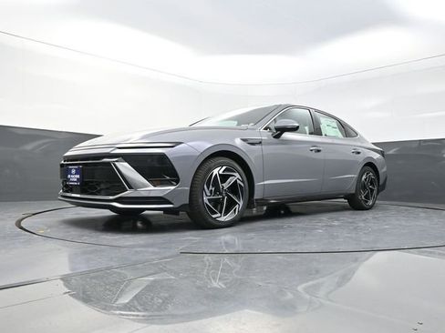 New 2026 Hyundai Sonata SEL AWD/4WD image 32