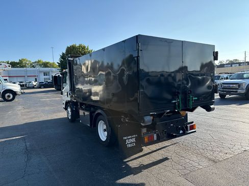 Used 2024 Isuzu NPR image 9