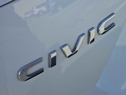 Used 2016 Honda Civic EX image 11