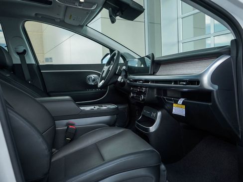 New 2026 Hyundai Ioniq 9 Limited image 11