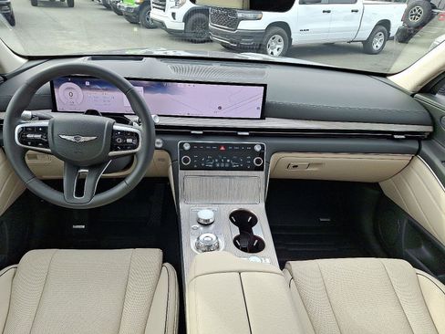 Used 2025 Genesis GV80 3.5T Advanced image 11