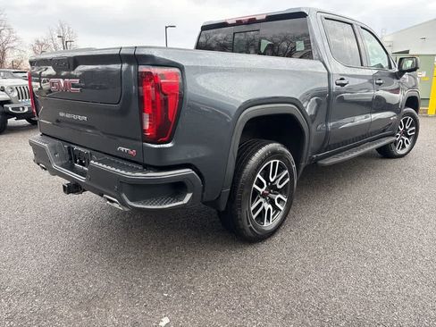 Used 2021 GMC Sierra 1500 AT4 w/ AT4 Premium Package AWD/4WD image 4